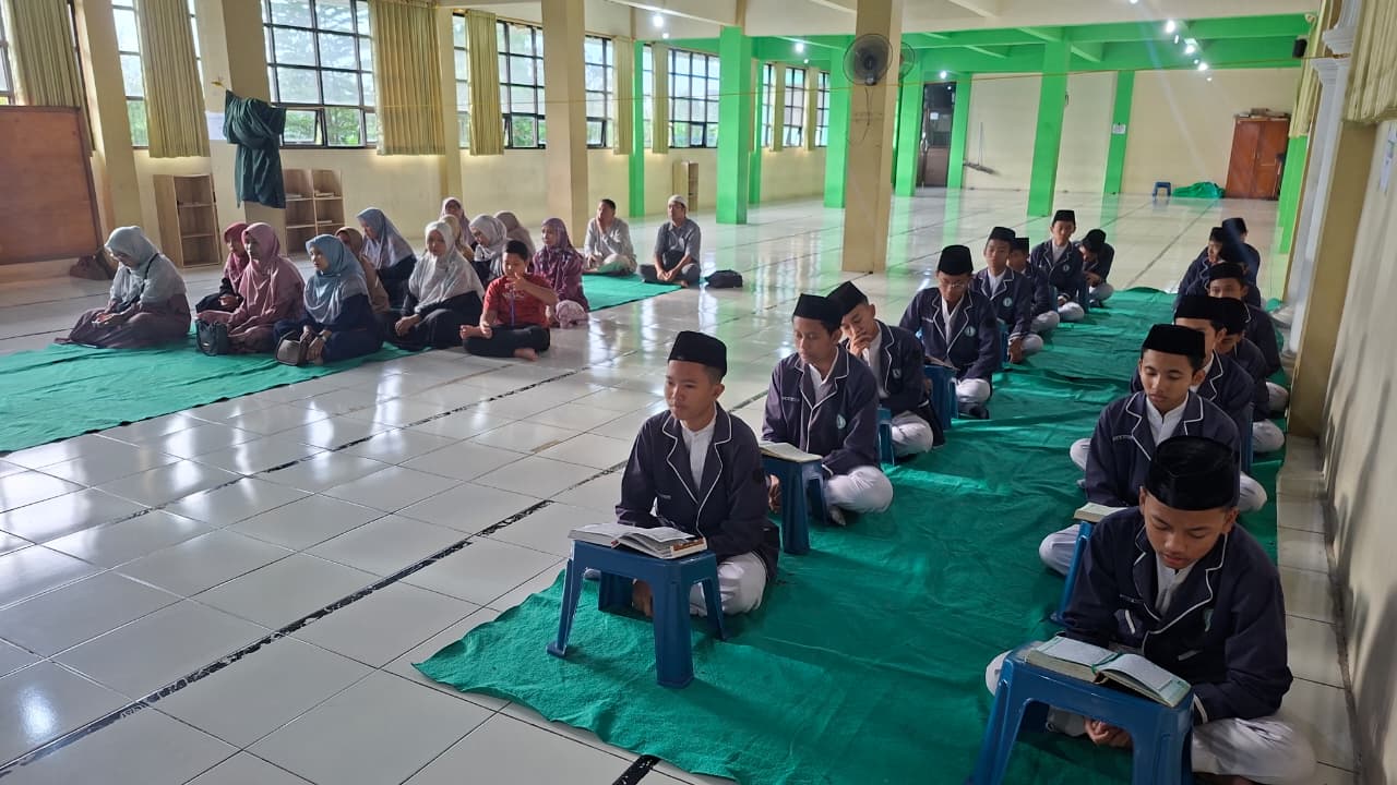 **Sekolah Beradab Berilmu dan Bertakwa** whatsapp image 2026 08 21 at 07.23.09